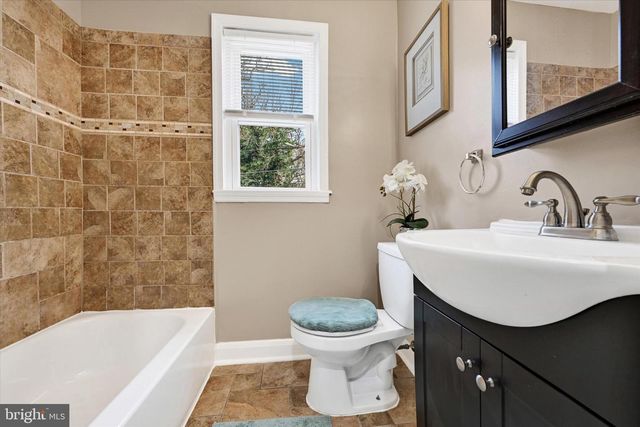 4811 KIMBERLEIGH RD, Baltimore, MD 21212