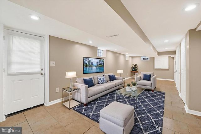 4811 KIMBERLEIGH RD, Baltimore, MD 21212