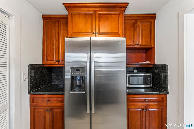 167 Hollow Tree Ridge Road, Darien, CT 06820