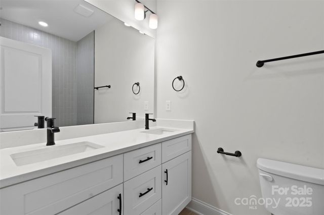 7801 Casa Loma Road, Charlotte, NC 28269