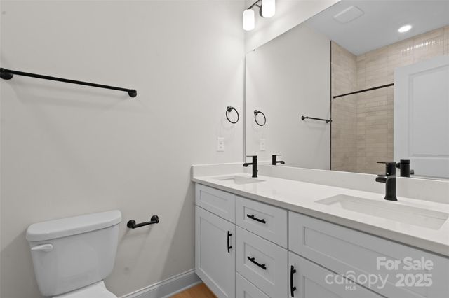 7801 Casa Loma Road, Charlotte, NC 28269