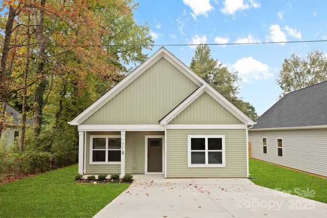 7801 Casa Loma Road, Charlotte, NC 28269