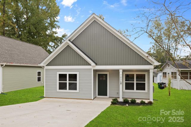 7801 Casa Loma Road, Charlotte, NC 28269