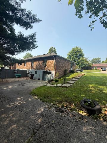 112 A-B Meadowlark, Nicholasville, KY 40356