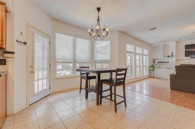 17322 Meadow Heights Drive, Houston, TX 77095