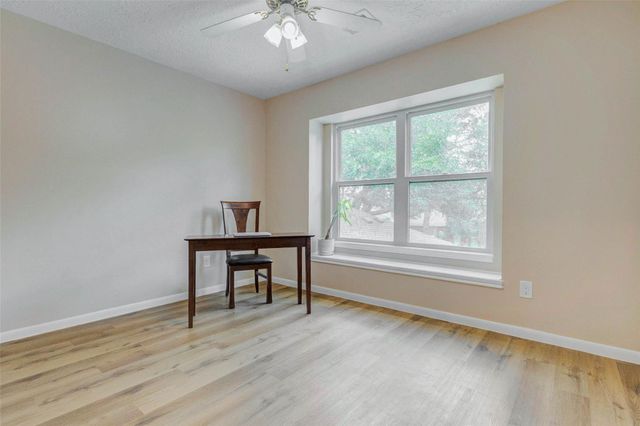 17322 Meadow Heights Drive, Houston, TX 77095