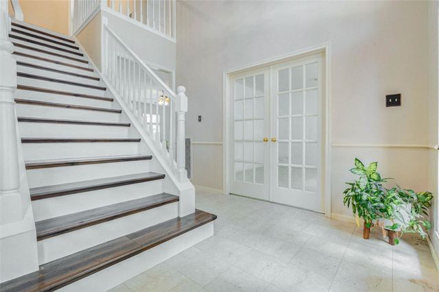 17322 Meadow Heights Drive, Houston, TX 77095