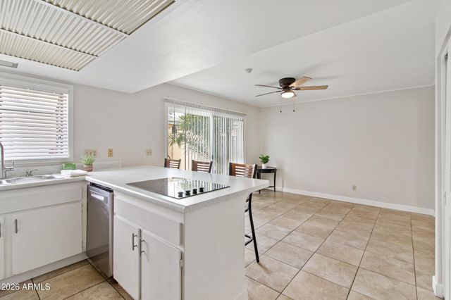 10 E HERMOSA Drive, Tempe, AZ 85282