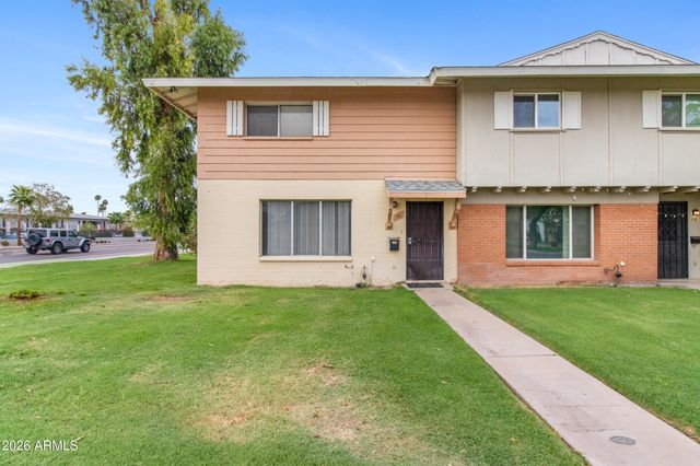 10 E HERMOSA Drive, Tempe, AZ 85282