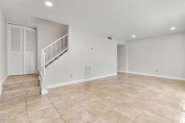 10 E HERMOSA Drive, Tempe, AZ 85282