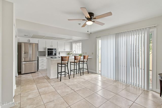 10 E HERMOSA Drive, Tempe, AZ 85282