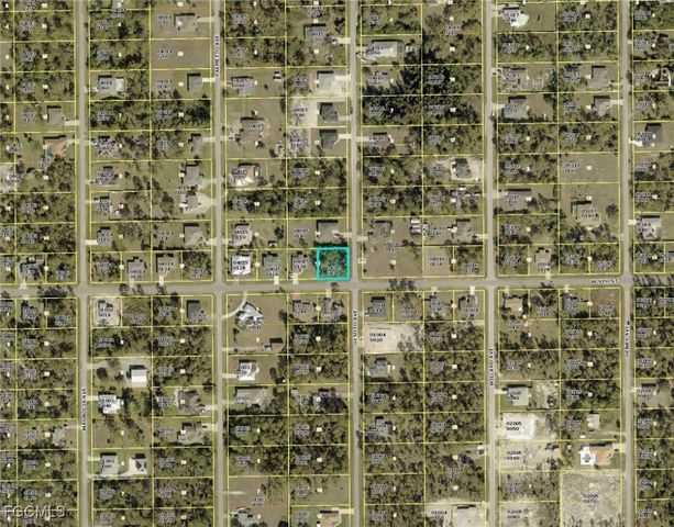 800 W 9th ST, Lehigh Acres, FL 33972