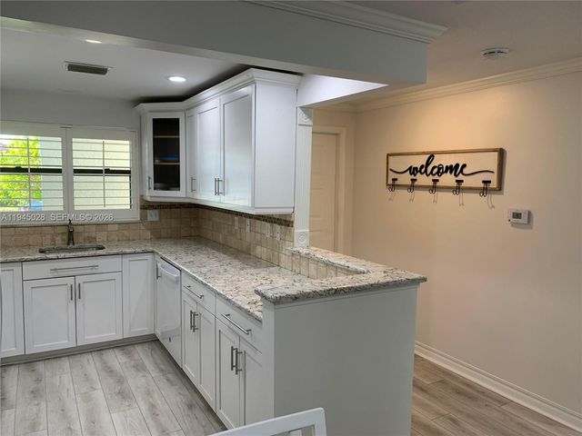 6142 SE Landing Way 6, Stuart, FL 34997