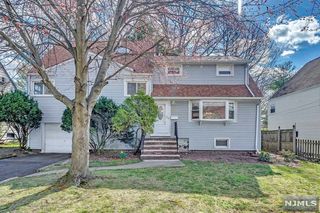 713 Salem Street, Teaneck, NJ 07666