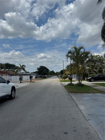 19131 NW 33rd Ct, Miami Gardens, FL 33056