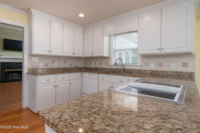 176 Laguna Trace, Pink Hill, NC 28572