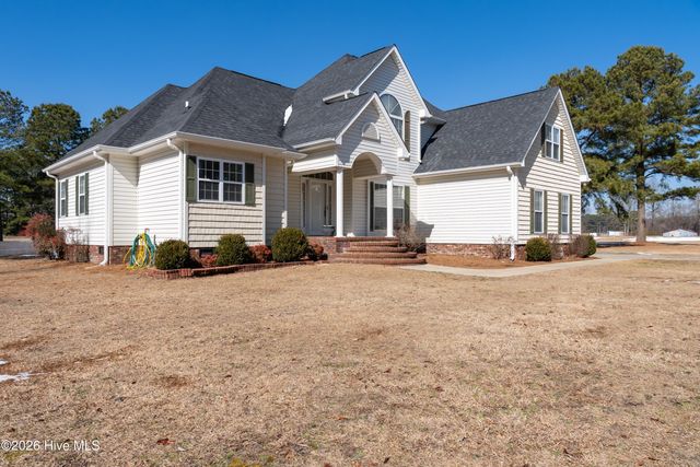 176 Laguna Trace, Pink Hill, NC 28572
