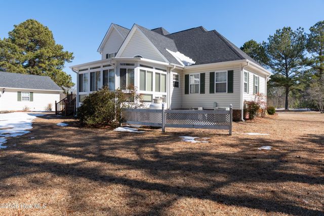176 Laguna Trace, Pink Hill, NC 28572