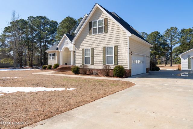 176 Laguna Trace, Pink Hill, NC 28572