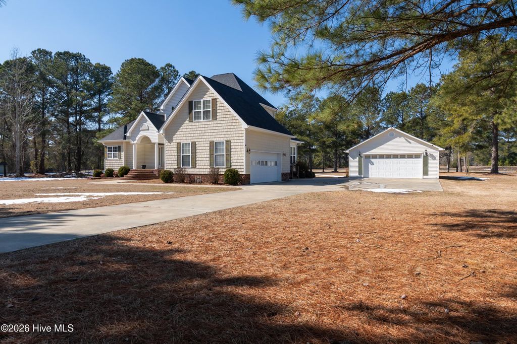 176 Laguna Trace, Pink Hill, NC 28572