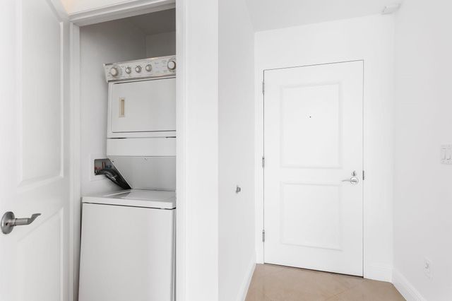 1945 S Ocean Drive 307, Hallandale Beach, FL 33009