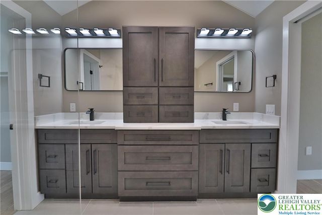 4579 Quarry Street, Whitehall Twp, PA 18052