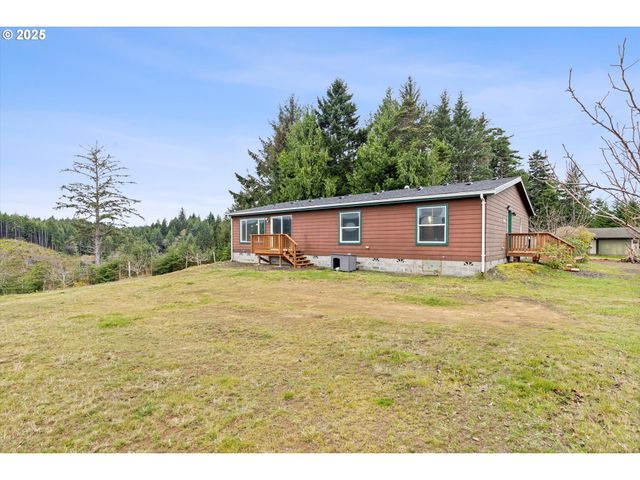 135 Sw WAKONDA BEACH Rd, Waldport, OR 97394