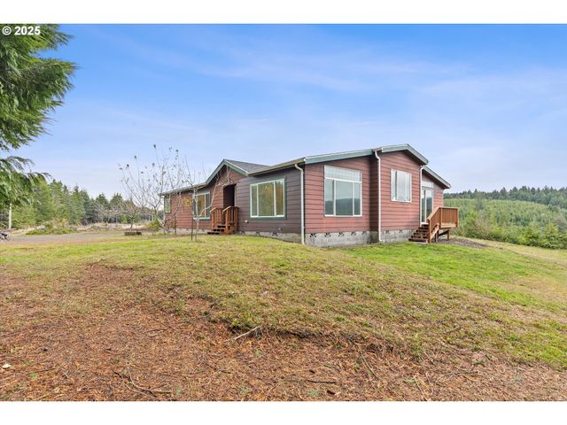 135 Sw WAKONDA BEACH Rd, Waldport, OR 97394