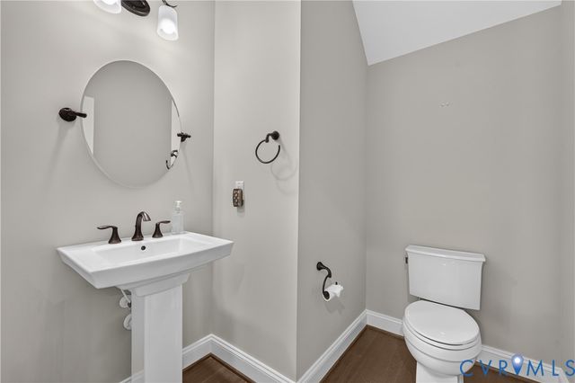 7238 Shenfield Ave, Glen Allen, VA 23059