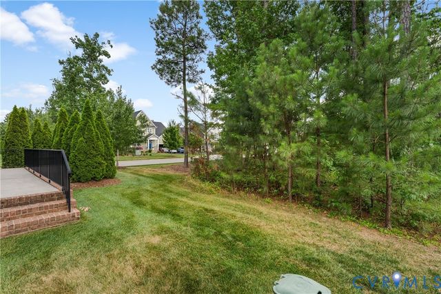 7238 Shenfield Ave, Glen Allen, VA 23059