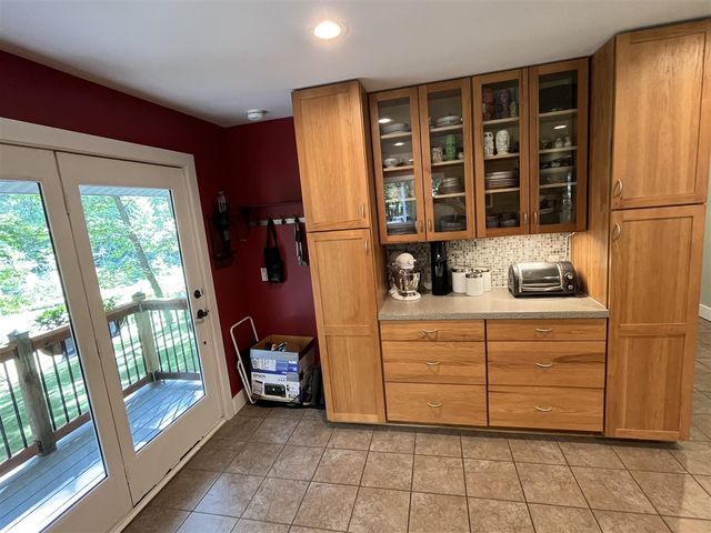 11011 Podunk Avenue, Greenville, MI 48838