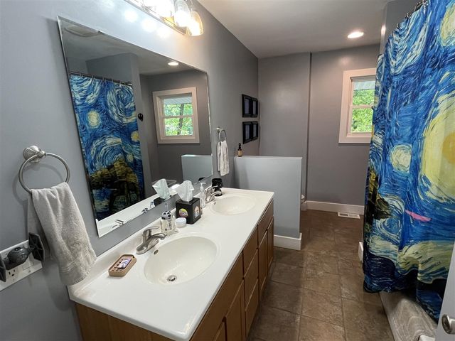 11011 Podunk Avenue, Greenville, MI 48838