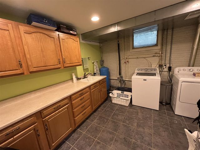 11011 Podunk Avenue, Greenville, MI 48838