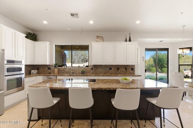 8044 E TETHER Trail, Scottsdale, AZ 85255