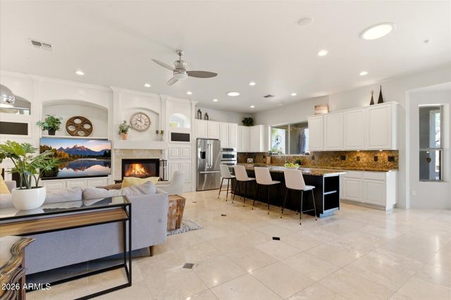 8044 E TETHER Trail, Scottsdale, AZ 85255