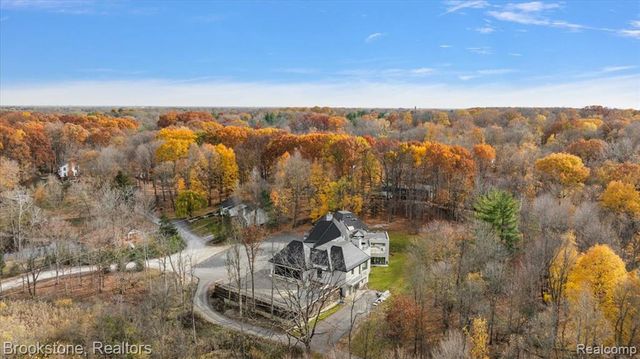 625 Fairbrook Street, Northville, MI 48167