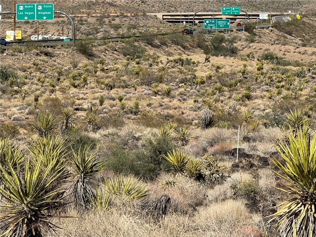 167-169 W Hwy 68 56, Golden Valley, AZ 86413