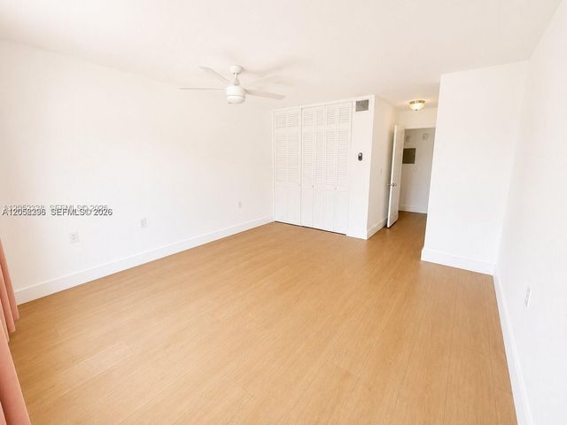 1631 NE 114th Street 307, Miami, FL 33181