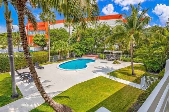 1631 NE 114th Street 307, Miami, FL 33181