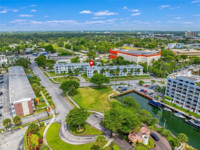1631 NE 114th Street 307, Miami, FL 33181
