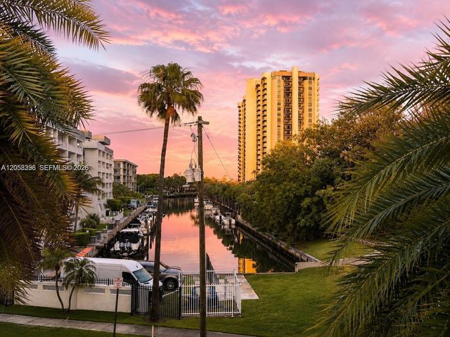 1631 NE 114th Street 307, Miami, FL 33181