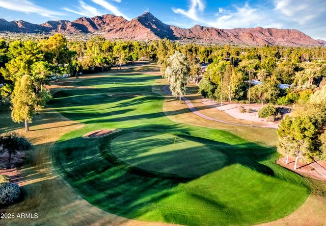 7155 E Oakmont Drive, Paradise Valley, AZ 85253