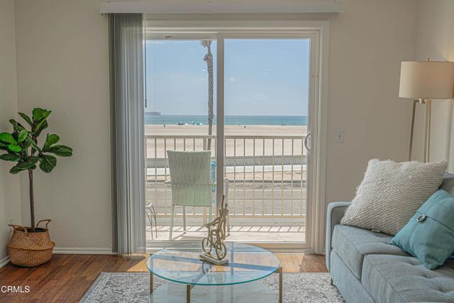 201 E Surfside Drive, Port Hueneme, CA 93041