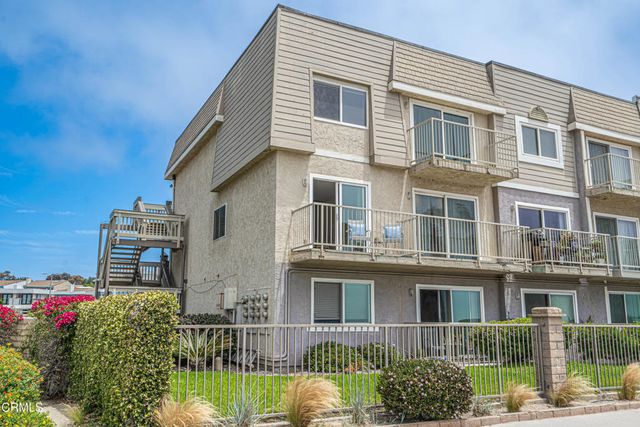 201 E Surfside Drive, Port Hueneme, CA 93041