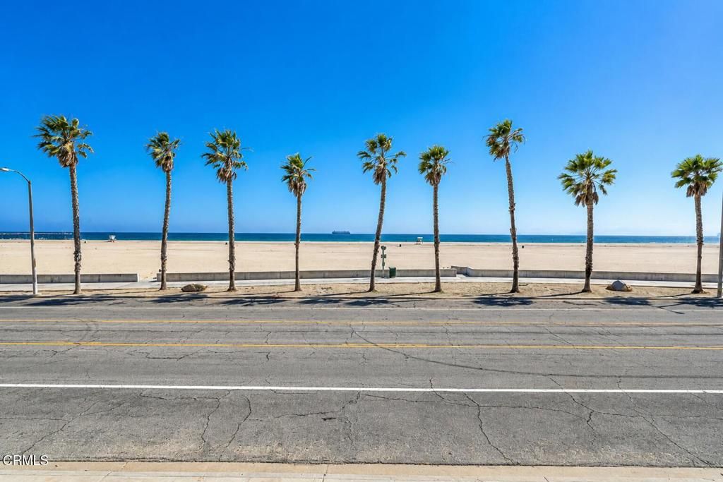 201 E Surfside Drive, Port Hueneme, CA 93041