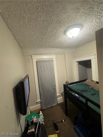 1427 E 51st Street, Cleveland, OH 44103