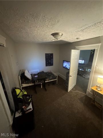 1427 E 51st Street, Cleveland, OH 44103