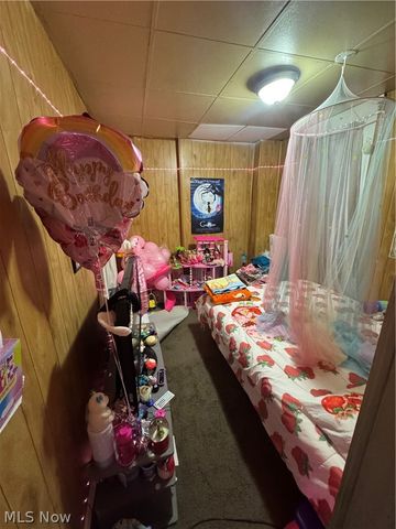 1427 E 51st Street, Cleveland, OH 44103