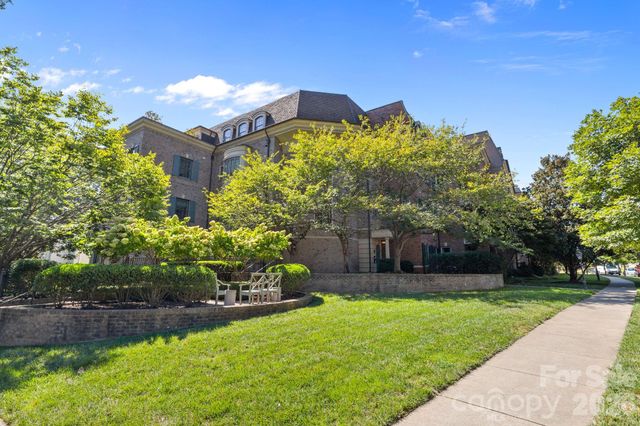168 Cherokee Road, Charlotte, NC 28207