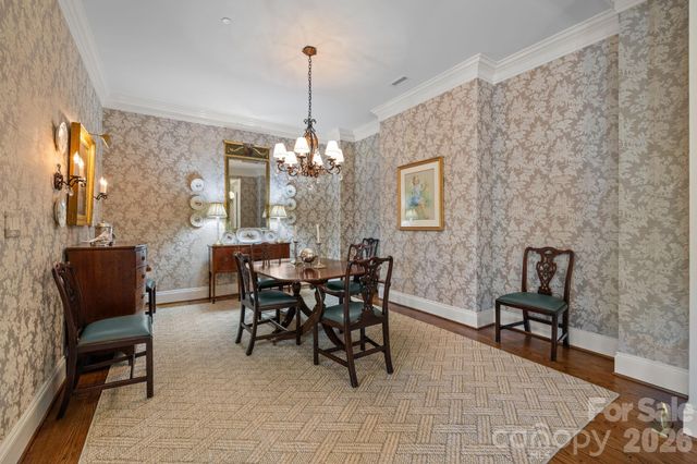 168 Cherokee Road, Charlotte, NC 28207